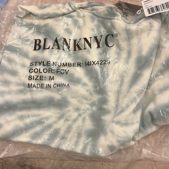 BlankNYC Green-and white tide dye very soft long sleeves top over Sz S & M new - Picture 4 of 11